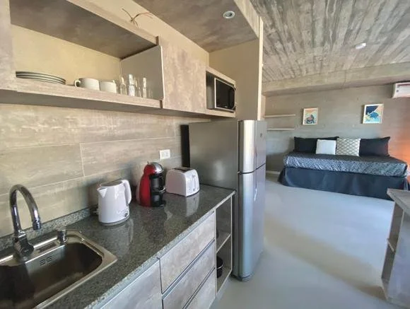 Cocina equipada con cafetera